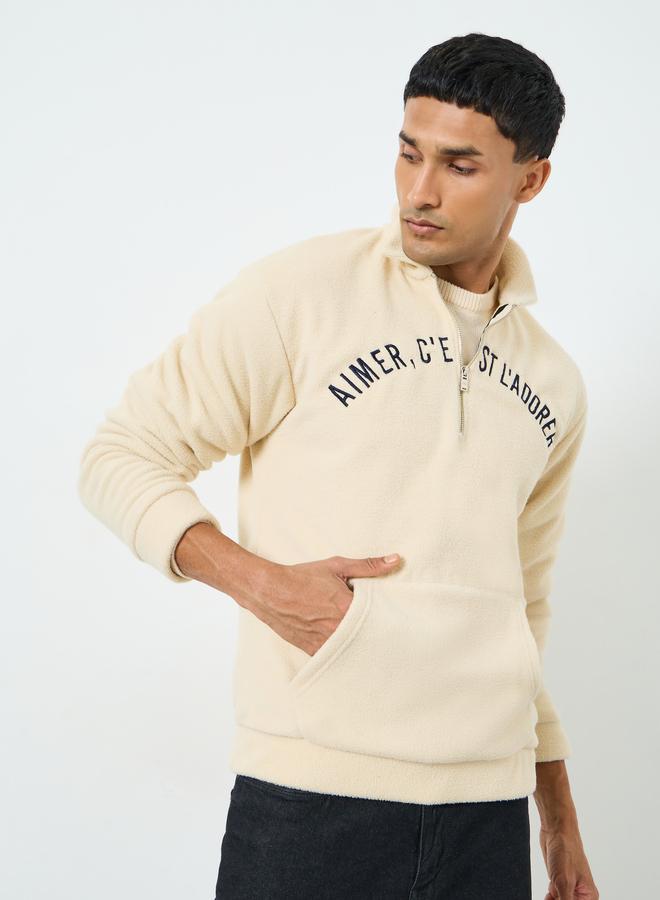 ستايلي سويتر فليس مطرز - Image 3